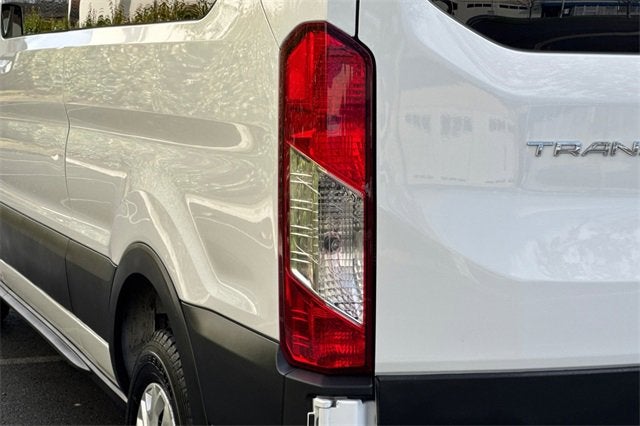 2023 Ford Transit Passenger Wagon T-350 148" Low Roof XL RWD