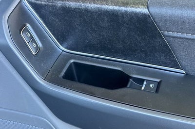2024 Ford F-150 Lightning XLT 4WD SuperCrew 5.5' Box