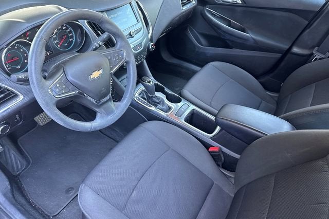2016 Chevrolet Cruze Sedan LT (Automatic)