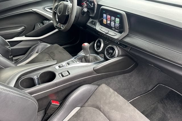2018 Chevrolet Camaro 2dr Coupe 1SS