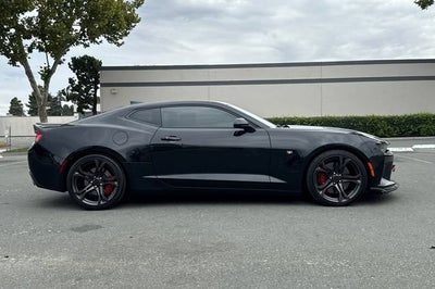 2018 Chevrolet Camaro 2dr Coupe 1SS