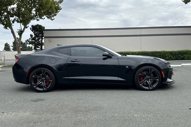 2018 Chevrolet Camaro 2dr Coupe 1SS