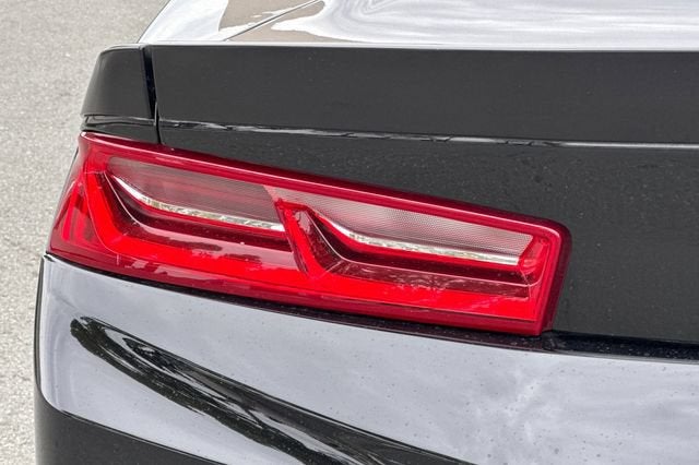 2018 Chevrolet Camaro 2dr Coupe 1SS