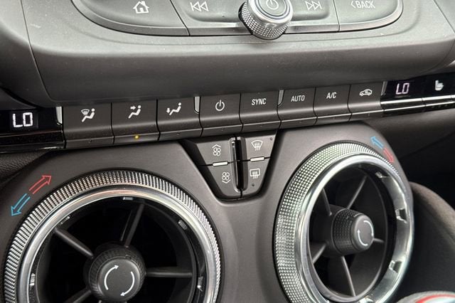 2018 Chevrolet Camaro 2dr Coupe ZL1