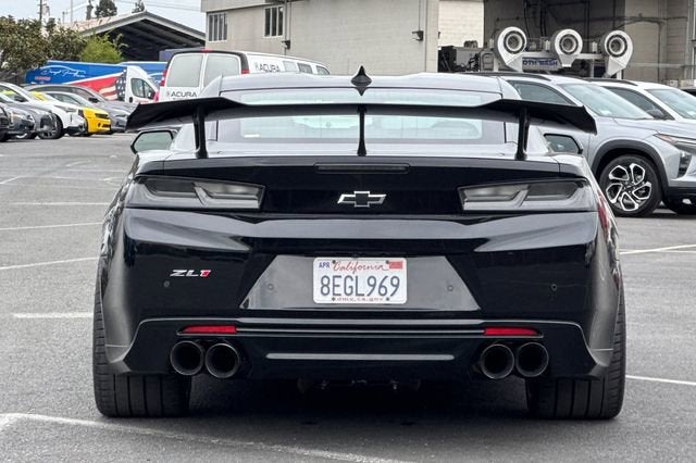 2018 Chevrolet Camaro 2dr Coupe ZL1