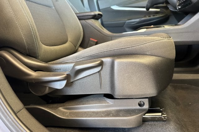 2023 Chevrolet Bolt EUV FWD 4dr LT