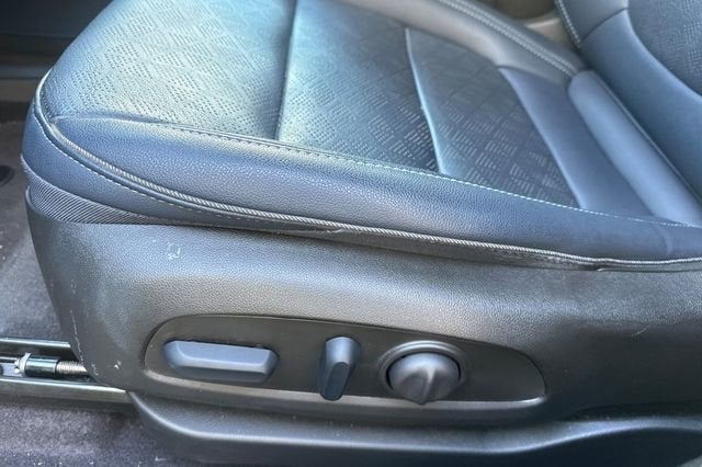 2023 Chevrolet Bolt EUV FWD 4dr Premier