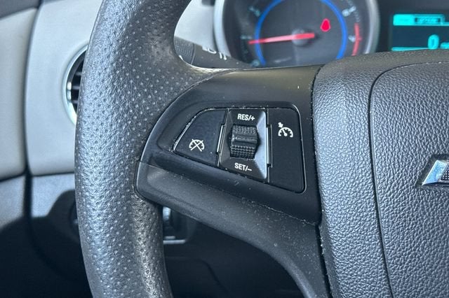 2016 Chevrolet Cruze Limited Sedan 1LT (Automatic)