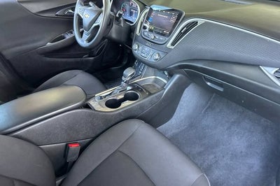 2022 Chevrolet Malibu 4dr Sdn LS w/1FL