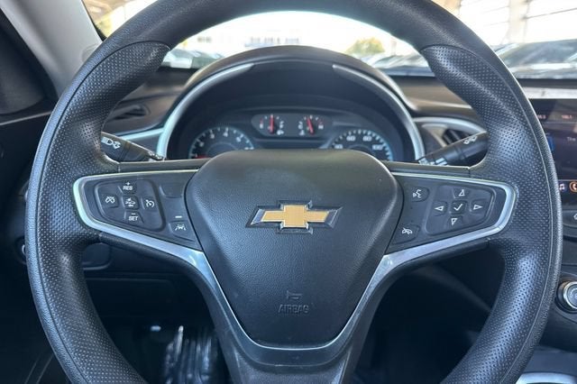 2022 Chevrolet Malibu 4dr Sdn LS w/1FL