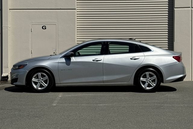 2022 Chevrolet Malibu 4dr Sdn LS w/1FL
