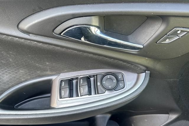 2023 Chevrolet Malibu 4dr Sdn LS w/1FL