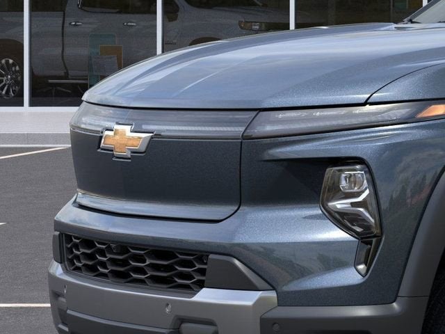 2026 Chevrolet Silverado EV e4WD Crew Cab Extended Range LT