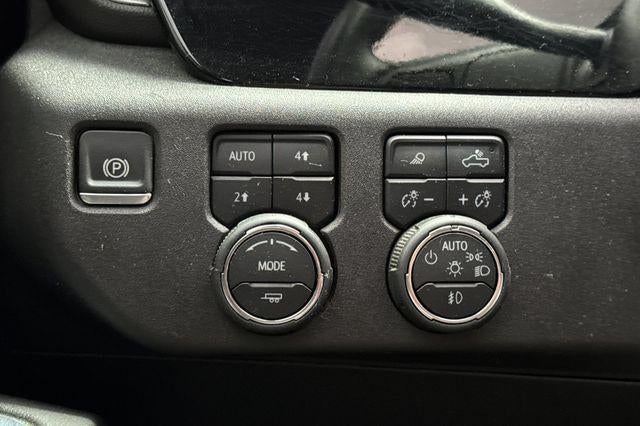 2024 Chevrolet Silverado 2500 HD Crew Cab Standard Box 4-Wheel Drive LTZ