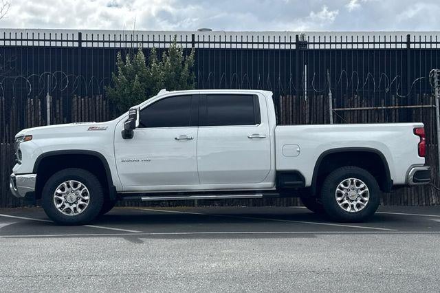 2024 Chevrolet Silverado 2500 HD Crew Cab Standard Box 4-Wheel Drive LTZ