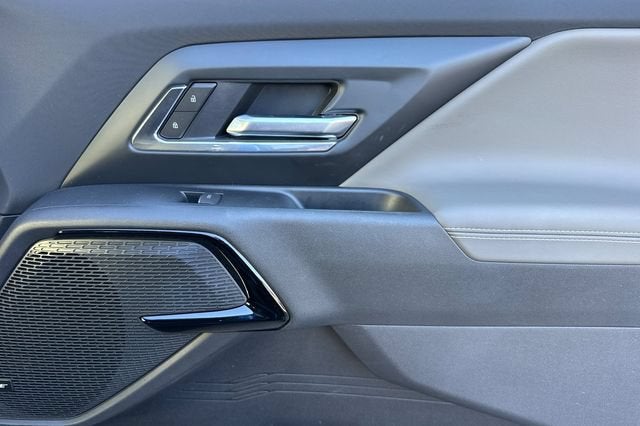 2026 Chevrolet Silverado EV e4WD Crew Cab Max Range Trail Boss