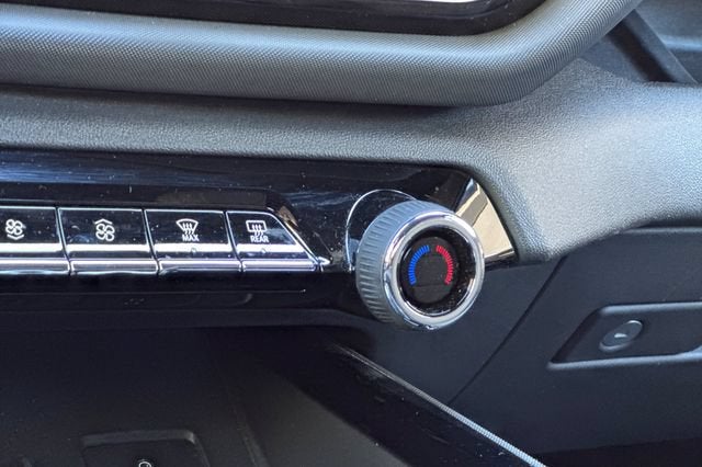 2026 Chevrolet Silverado EV e4WD Crew Cab Max Range Trail Boss