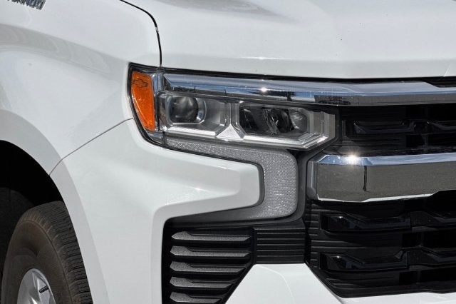 2025 Chevrolet Silverado 1500 Crew Cab Short Box 2-Wheel Drive LT