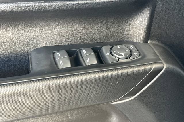 2023 Chevrolet Silverado 1500 Crew Cab Short Box 4-Wheel Drive Custom