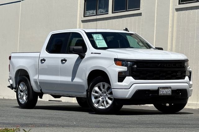 2023 Chevrolet Silverado 1500 Crew Cab Short Box 4-Wheel Drive Custom