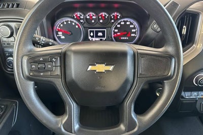 2023 Chevrolet Silverado 1500 Crew Cab Short Box 4-Wheel Drive Custom
