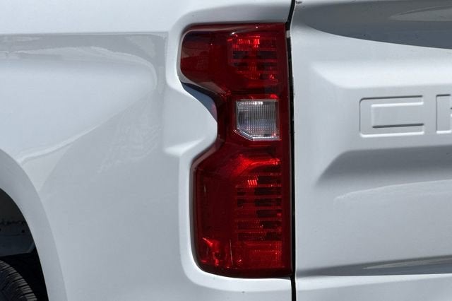 2023 Chevrolet Silverado 1500 Crew Cab Short Box 4-Wheel Drive Custom
