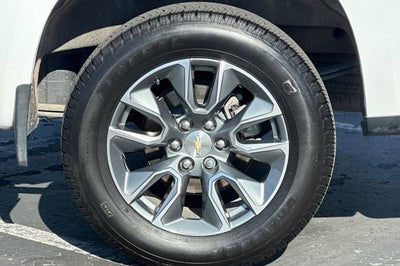 2026 Chevrolet Silverado 1500 Crew Cab Short Box 4-Wheel Drive LT 1LT