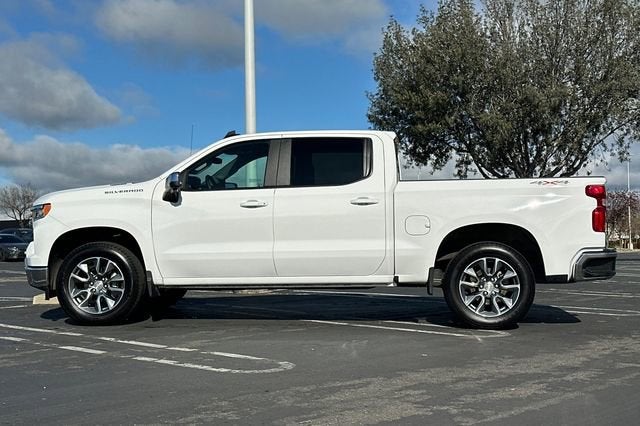 2026 Chevrolet Silverado 1500 Crew Cab Short Box 4-Wheel Drive LT 1LT