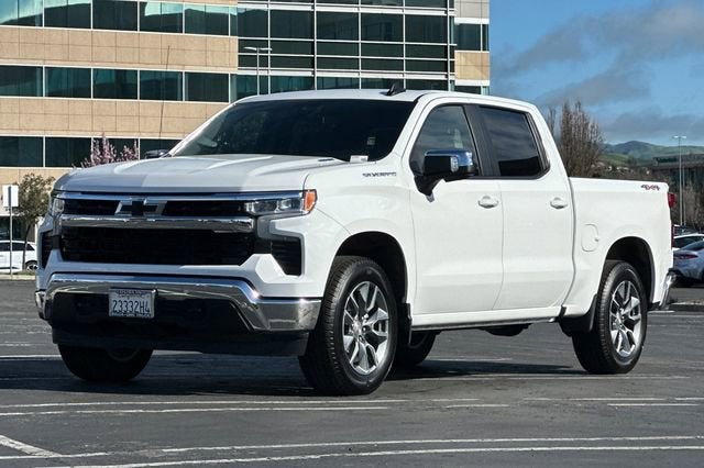 2026 Chevrolet Silverado 1500 Crew Cab Short Box 4-Wheel Drive LT 1LT