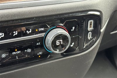 2025 Chevrolet Silverado 1500 Crew Cab Short Box 4-Wheel Drive LT 1LT