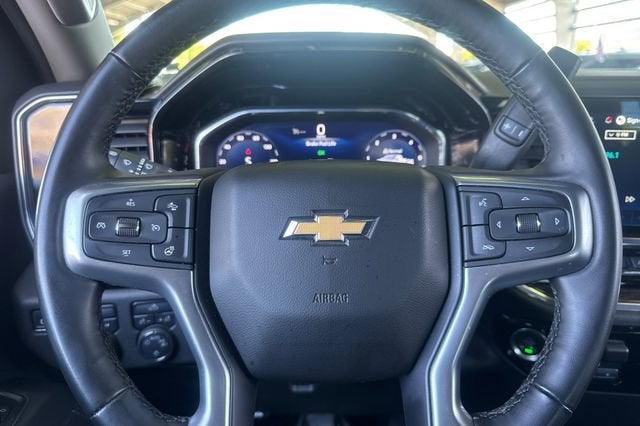 2025 Chevrolet Silverado 1500 Crew Cab Short Box 4-Wheel Drive LT 1LT