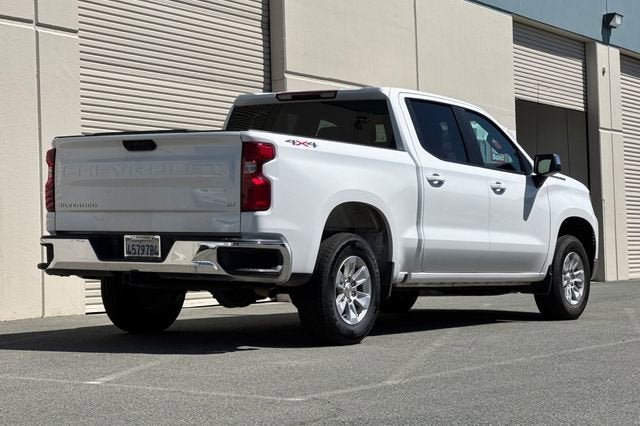 2025 Chevrolet Silverado 1500 Crew Cab Short Box 4-Wheel Drive LT 1LT
