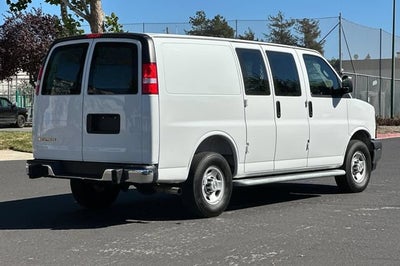 2025 Chevrolet Express Cargo 2500 Regular Wheelbase Rear-Wheel Drive
