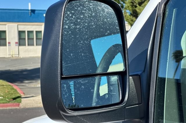 2025 Chevrolet Express Cargo 2500 Regular Wheelbase Rear-Wheel Drive