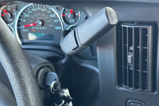 2025 Chevrolet Express Cargo 2500 Regular Wheelbase Rear-Wheel Drive