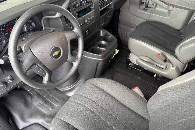 2025 Chevrolet Express Cargo 2500 Regular Wheelbase Rear-Wheel Drive