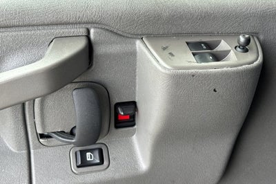 2025 Chevrolet Express Cargo 2500 Regular Wheelbase Rear-Wheel Drive
