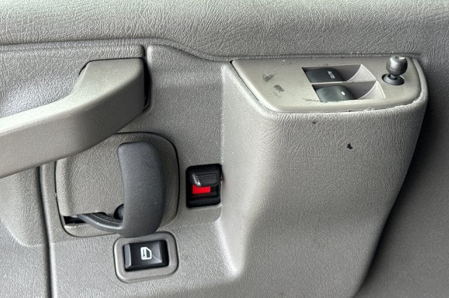 2025 Chevrolet Express Cargo 2500 Regular Wheelbase Rear-Wheel Drive