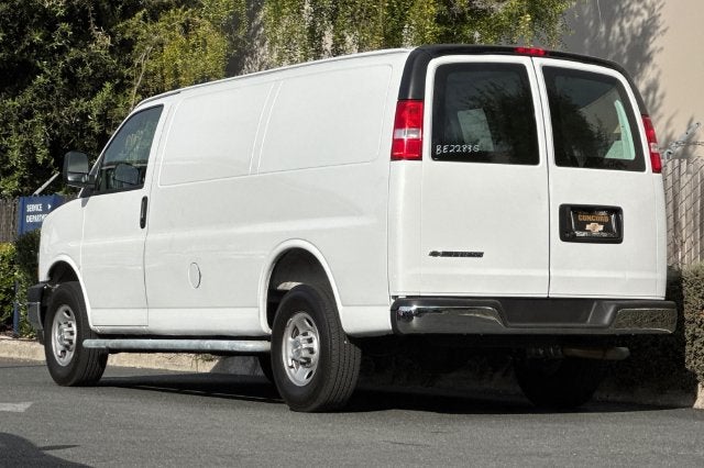 2025 Chevrolet Express Cargo 2500 Regular Wheelbase Rear-Wheel Drive