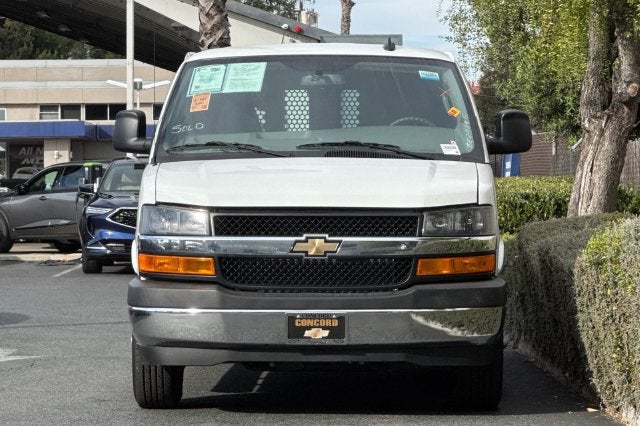 2025 Chevrolet Express Cargo 2500 Regular Wheelbase Rear-Wheel Drive