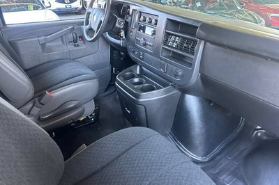 2025 Chevrolet Express Cargo 2500 Regular Wheelbase Rear-Wheel Drive
