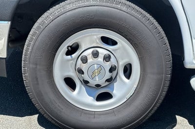2025 Chevrolet Express Cargo 2500 Regular Wheelbase Rear-Wheel Drive