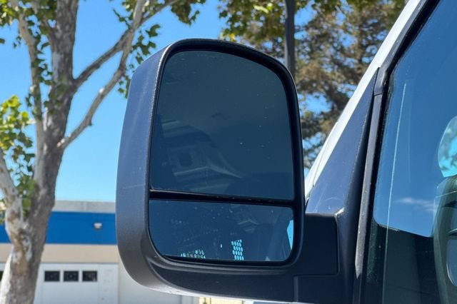 2025 Chevrolet Express Cargo 2500 Regular Wheelbase Rear-Wheel Drive
