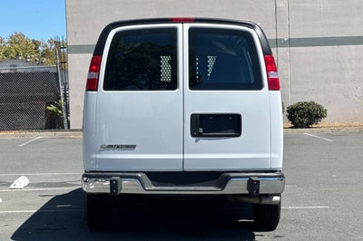 2025 Chevrolet Express Cargo 2500 Regular Wheelbase Rear-Wheel Drive