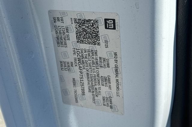 2025 Chevrolet Express Cargo 2500 Regular Wheelbase Rear-Wheel Drive