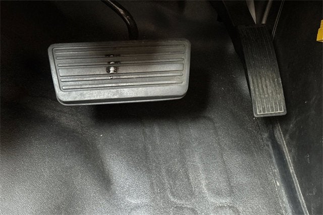 2023 Chevrolet Express Cargo 2500 2500 Extended Wheelbase Rear-Wheel Drive