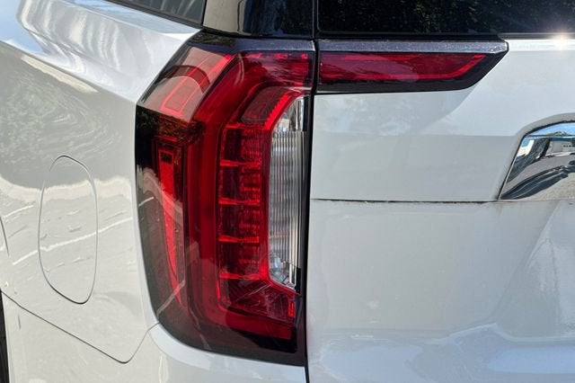 2023 GMC Yukon 4WD 4dr SLT