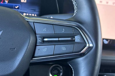 2025 Chevrolet Traverse LT w/2LT