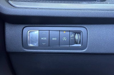 2025 Chevrolet Traverse LT w/2LT