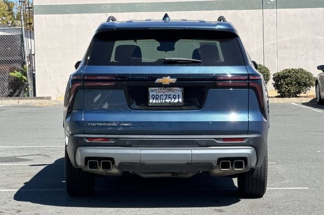 2025 Chevrolet Traverse LT w/2LT
